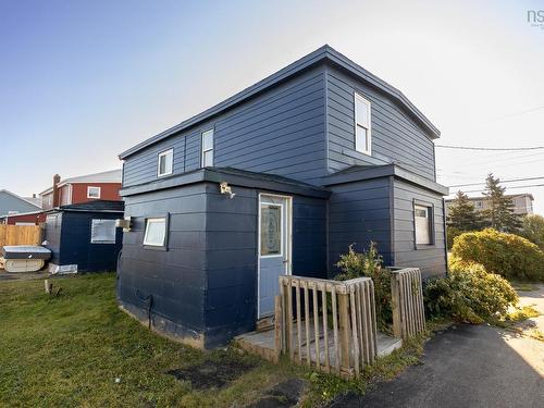 19/21 Tenth Street, Glace Bay, NS 