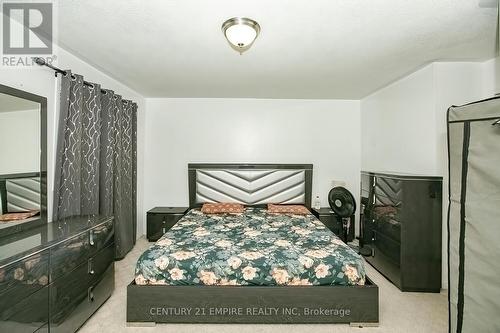 4 Lake Louise Drive, Brampton, ON - Indoor Photo Showing Bedroom