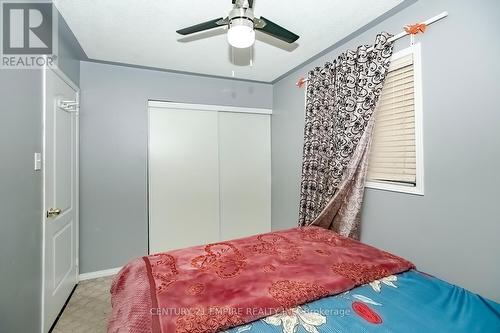 4 Lake Louise Drive, Brampton, ON - Indoor Photo Showing Bedroom