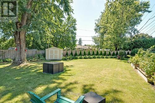 380 Duncombe Drive, Burlington, ON - Outdoor With Backyard