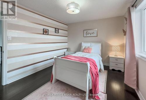 18 Harkness Drive, Whitby, ON - Indoor Photo Showing Bedroom