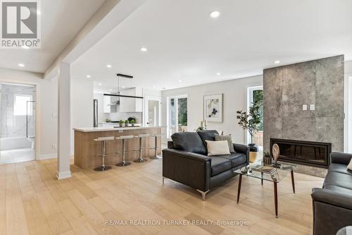 31 Kennedy Street W, Aurora, ON - Indoor Photo Showing Living Room With Fireplace