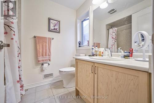 7 Goldeneye Drive, East Gwillimbury, ON - Indoor Photo Showing Bathroom