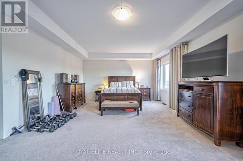 7 Goldeneye Drive, East Gwillimbury, ON - Indoor Photo Showing Bedroom