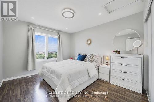 30 - 2500 Post Road, Oakville, ON - Indoor Photo Showing Bedroom