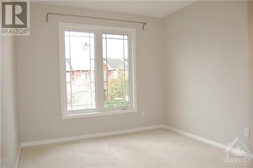 172 Sorento Street, Ottawa, ON - Indoor Photo Showing Other Room