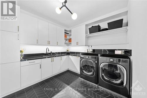 795 Melfa Crescent, Ottawa, ON - Indoor Photo Showing Laundry Room