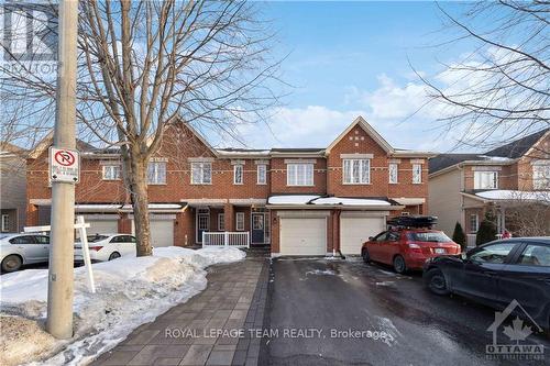 246 Tandalee Crescent, Ottawa, ON - Outdoor With Facade