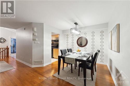 246 Tandalee Crescent, Ottawa, ON - Indoor Photo Showing Dining Room