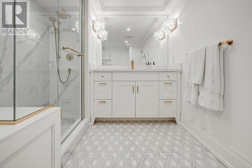 604 - 2190 Lakeshore Road, Burlington, ON - Indoor Photo Showing Bathroom