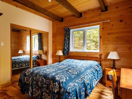 Bedroom - 3900  - 4000 Ch. Des Trois-Lacs, Shawinigan, QC - Indoor Photo Showing Bedroom