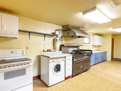 Maple grove - 3900  - 4000 Ch. Des Trois-Lacs, Shawinigan, QC - Indoor Photo Showing Laundry Room