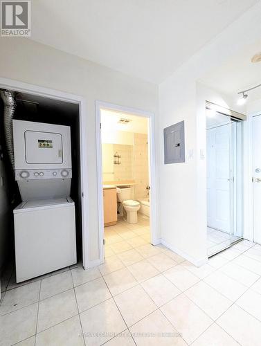 210 - 2351 Kennedy Road, Toronto, ON - Indoor Photo Showing Laundry Room