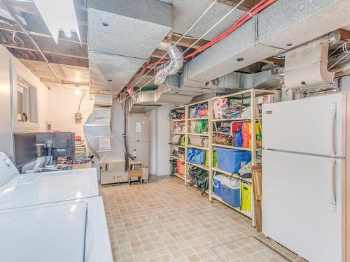 Workshop - 11831 Rue Lavigne, Montréal (Ahuntsic-Cartierville), QC - Indoor Photo Showing Laundry Room