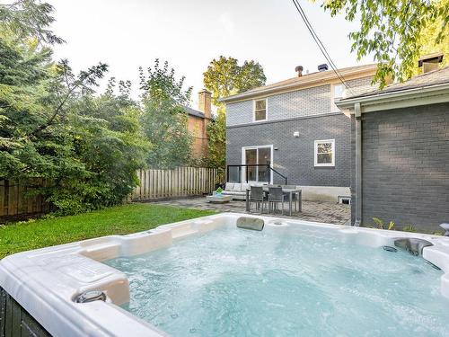 Hot tub - 11831 Rue Lavigne, Montréal (Ahuntsic-Cartierville), QC - Outdoor