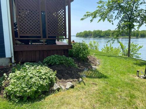 Cour - 2 Rue Tétrault, Saint-Mathias-Sur-Richelieu, QC - Outdoor With Body Of Water With View