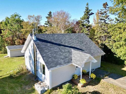 16391 Cabot Trail Road, La Prairie, NS 