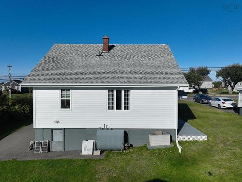 4292 New Waterford Highway, New Victoria, NS 