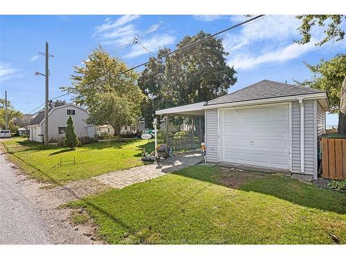 397 Lakeside, Amherstburg, ON 