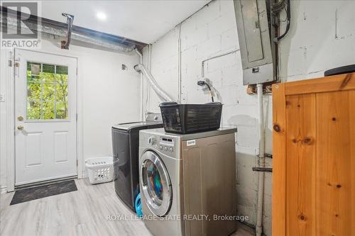 12 - 36 Greendale Drive, Hamilton, ON - Indoor Photo Showing Laundry Room