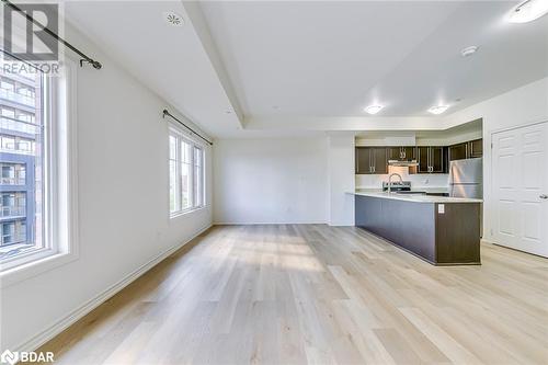 2420 Baronwood Drive, Oakville, ON - Indoor Photo Showing Kitchen