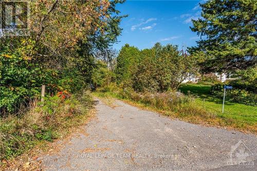 1541 Bella Vista Drive, Ottawa, ON - Outdoor With View