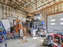 Garage - 