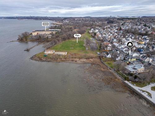 Vue sur l'eau - 2221  - 2223 Ch. Du Fleuve, Lévis (Les Chutes-De-La-Chaudière-Est), QC 