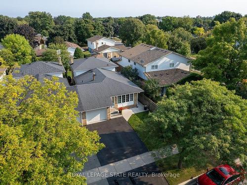 3448 Caplan Cres, Burlington, ON - Outdoor With View