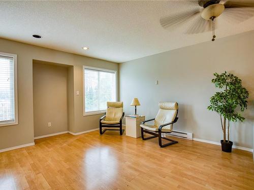 B-1639 Bowen Rd, Nanaimo, BC - Indoor Photo Showing Other Room