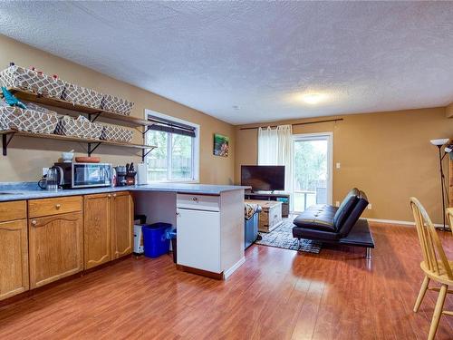 B-1639 Bowen Rd, Nanaimo, BC - Indoor