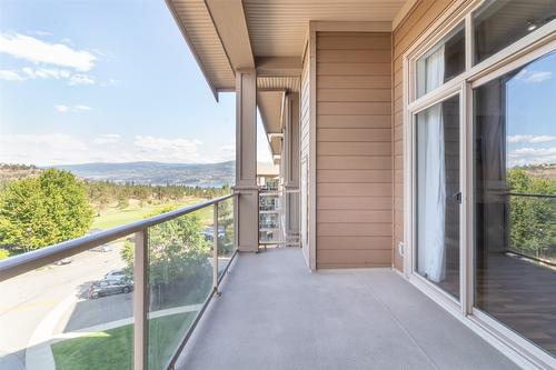 401-3533 Carrington Road, West Kelowna, BC 