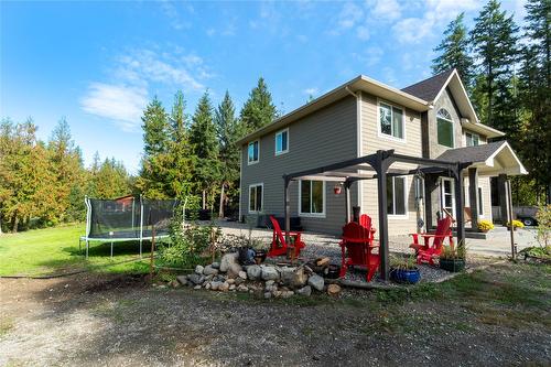 1534 Recline Ridge Road, Tappen, BC - Outdoor