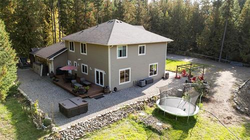 1534 Recline Ridge Road, Tappen, BC - Outdoor