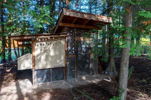 1534 Recline Ridge Road, Tappen, BC - Outdoor