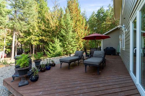 1534 Recline Ridge Road, Tappen, BC - Outdoor With Exterior