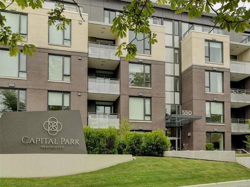 405-550 Michigan St, Victoria, BC - Outdoor With Balcony With Facade