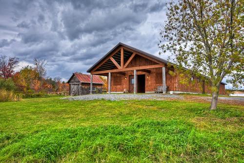 Stable - 801 5E Rang O., Lochaber-Partie-Ouest, QC 