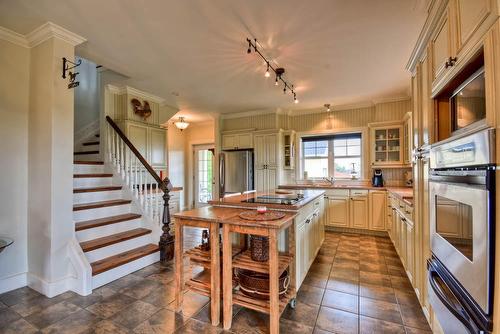 Kitchen - 801 5E Rang O., Lochaber-Partie-Ouest, QC 