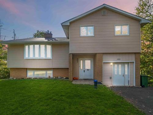 685 Lakeview Avenue, Middle Sackville, NS 