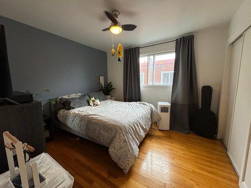 Chambre Ã Â coucher - 643  - 647 43E Avenue, Montréal (Lasalle), QC - Indoor Photo Showing Bedroom