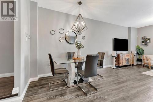 20 - 35 Midhurst Heights, Hamilton, ON - Indoor Photo Showing Dining Room