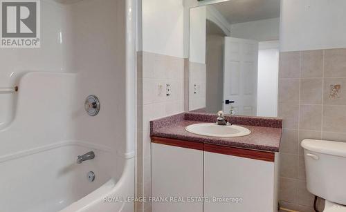 21 Crompton Drive, Barrie (Little Lake), ON - Indoor Photo Showing Bathroom