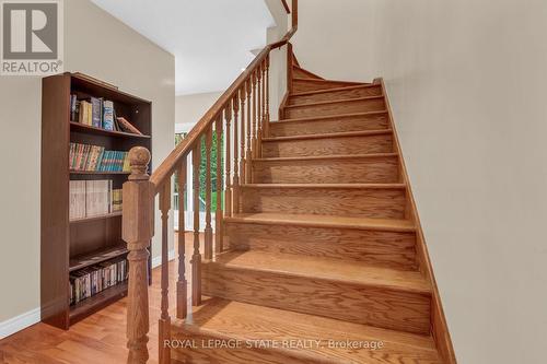 7 Robinson Street S, Grimsby, ON - Indoor Photo Showing Other Room