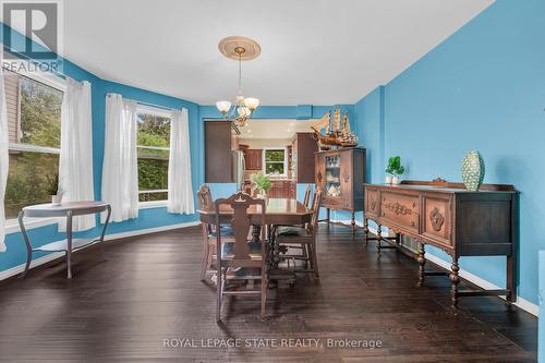 7 Robinson Street S, Grimsby, ON - Indoor Photo Showing Dining Room