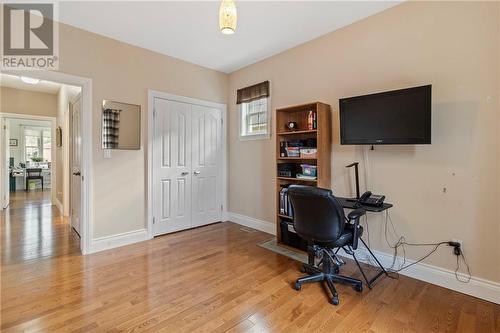 1436 Flanders Road, Brockville, ON - Indoor Photo Showing Other Room