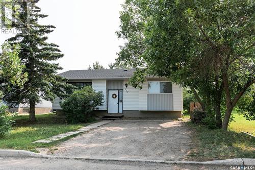 127 Atlantic Avenue, Kerrobert, SK - Outdoor