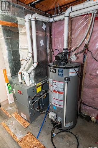 127 Atlantic Avenue, Kerrobert, SK - Indoor Photo Showing Basement