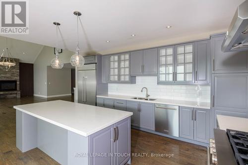 57A Maplewood Parkway, Oro-Medonte, ON - Indoor Photo Showing Kitchen With Double Sink