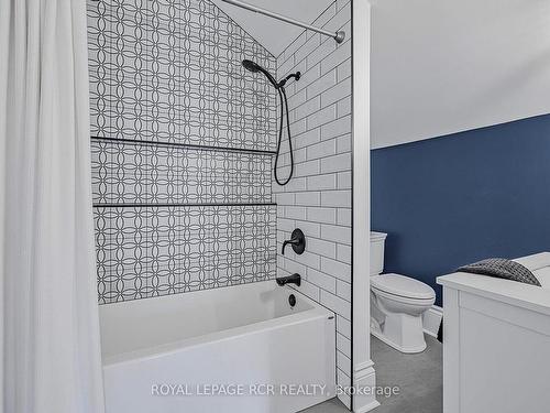 88 Mill St, Orangeville, ON - Indoor Photo Showing Bathroom